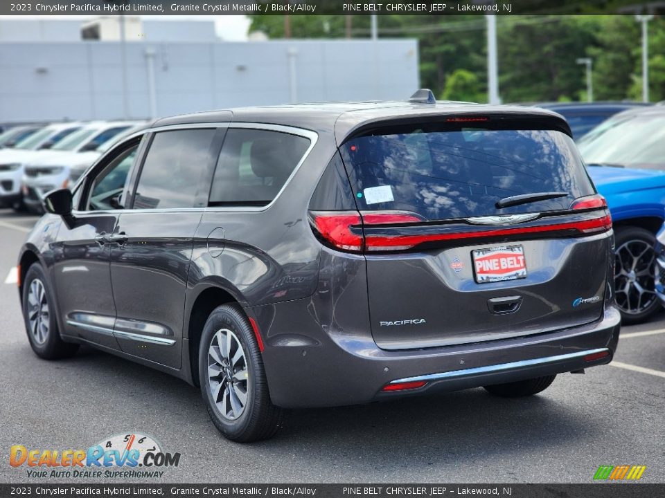 2023 Chrysler Pacifica Hybrid Limited Granite Crystal Metallic / Black/Alloy Photo #4