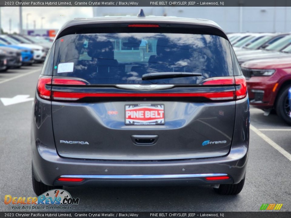 2023 Chrysler Pacifica Hybrid Limited Granite Crystal Metallic / Black/Alloy Photo #6