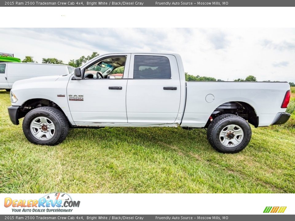 2015 Ram 2500 Tradesman Crew Cab 4x4 Bright White / Black/Diesel Gray Photo #7