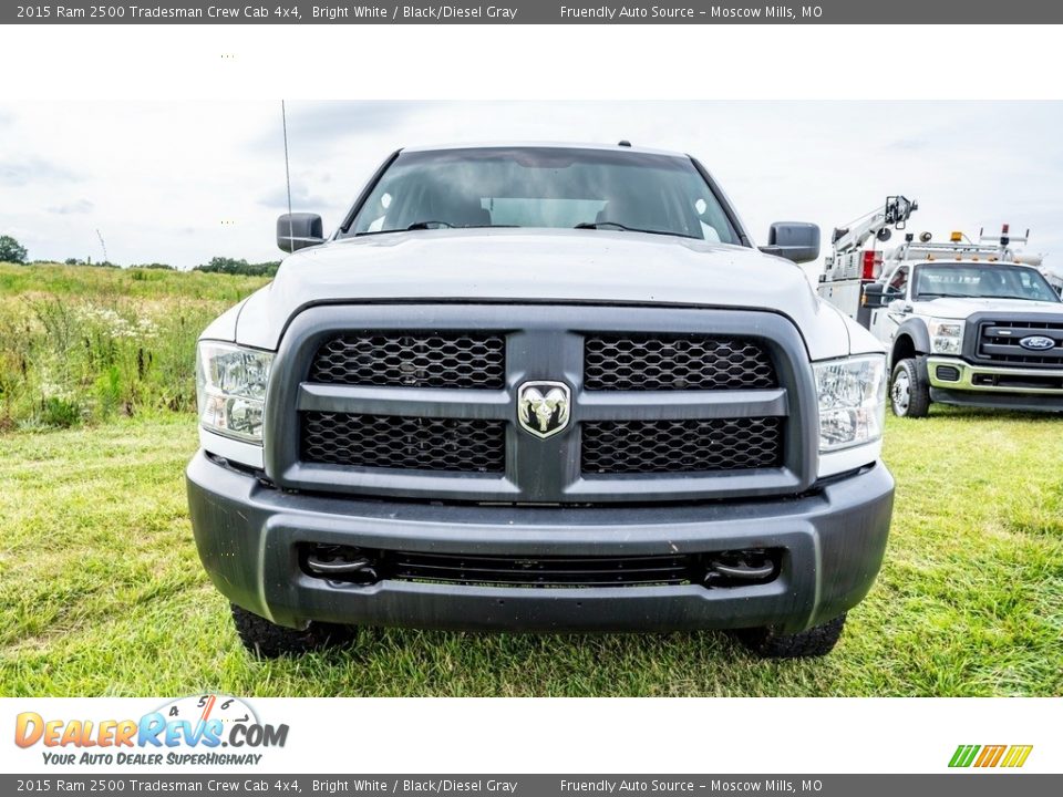 2015 Ram 2500 Tradesman Crew Cab 4x4 Bright White / Black/Diesel Gray Photo #9