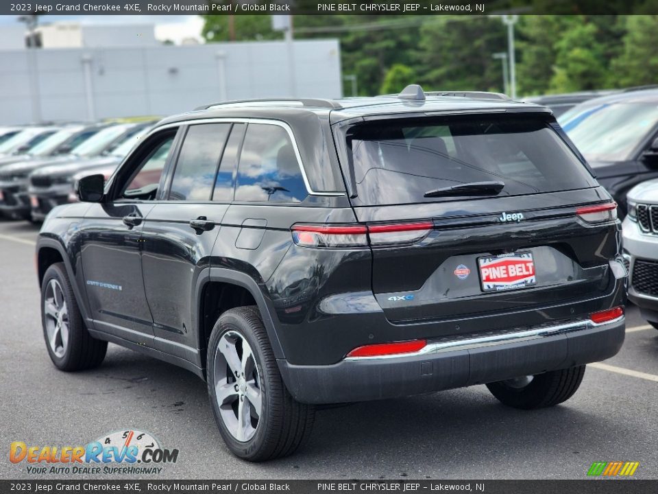 2023 Jeep Grand Cherokee 4XE Rocky Mountain Pearl / Global Black Photo #4