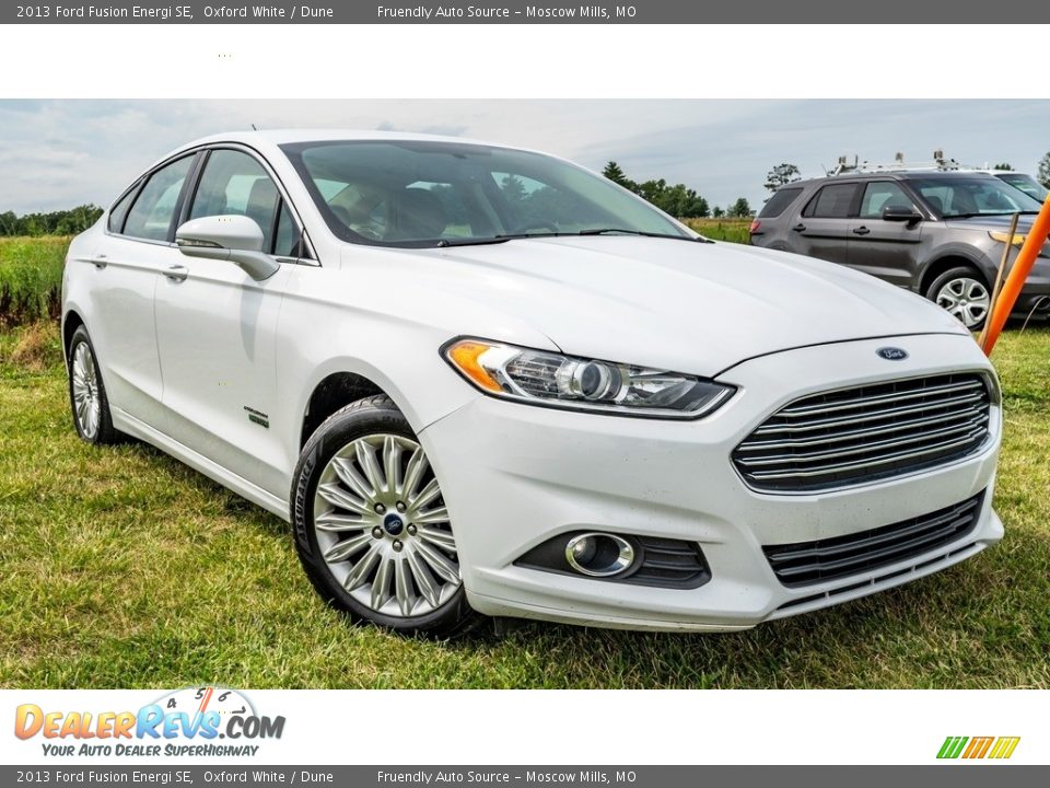 Front 3/4 View of 2013 Ford Fusion Energi SE Photo #1