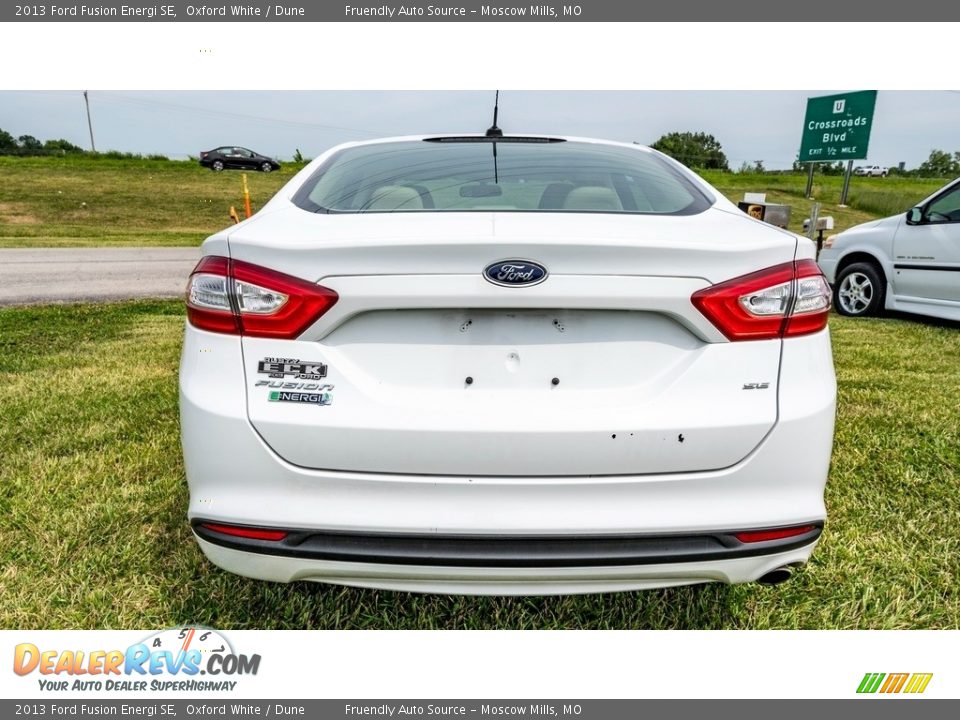 2013 Ford Fusion Energi SE Oxford White / Dune Photo #5