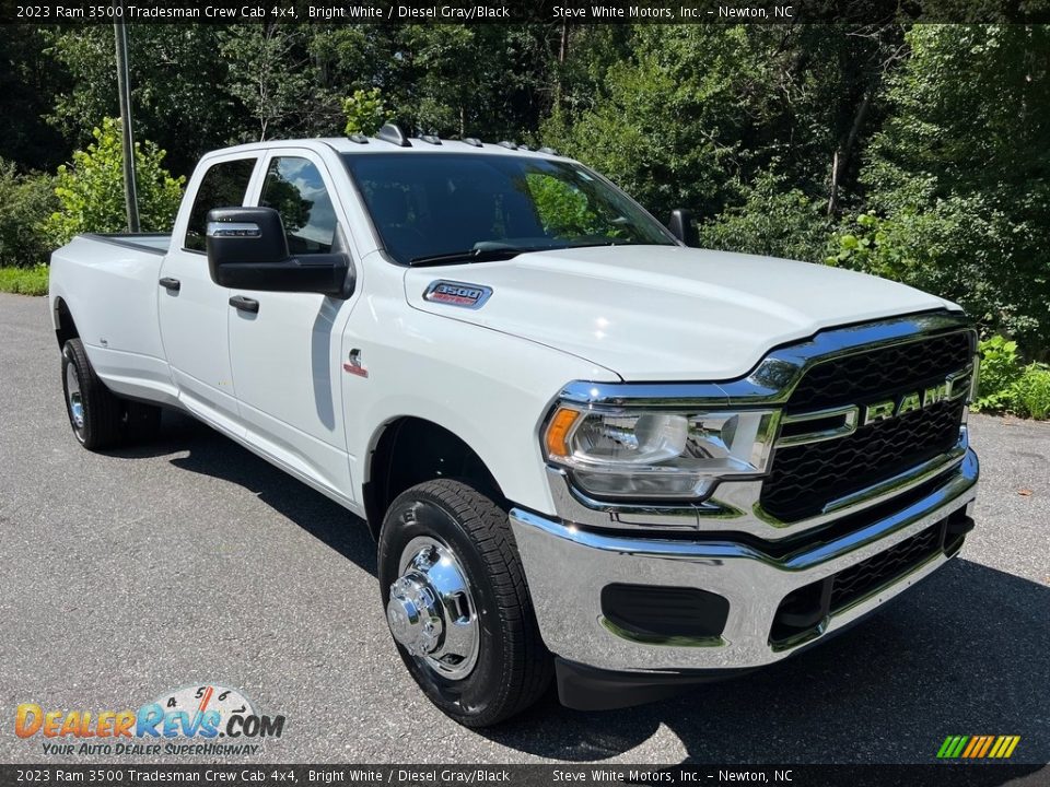 Front 3/4 View of 2023 Ram 3500 Tradesman Crew Cab 4x4 Photo #4