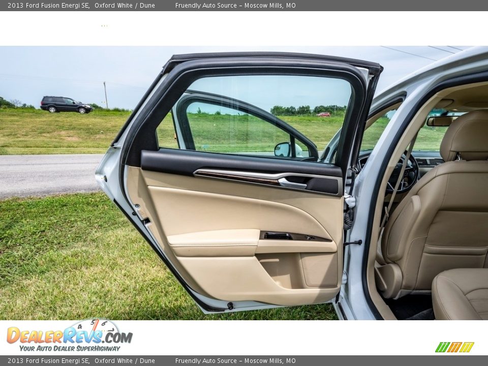 Door Panel of 2013 Ford Fusion Energi SE Photo #21