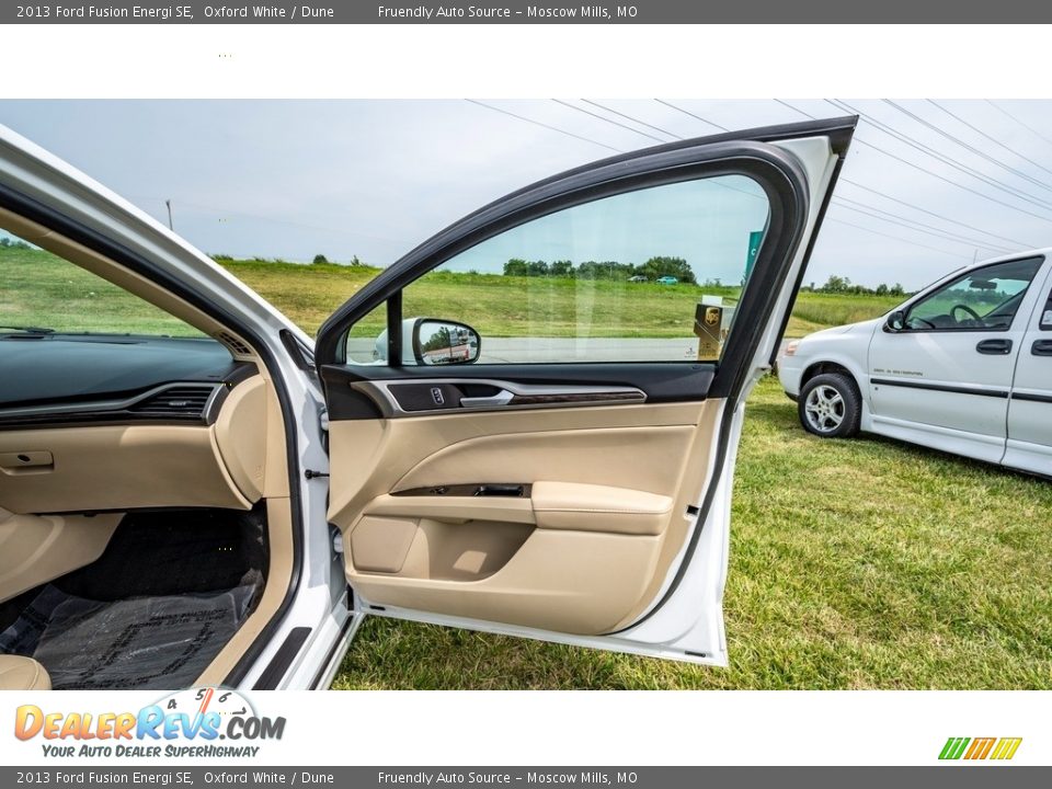 Door Panel of 2013 Ford Fusion Energi SE Photo #27