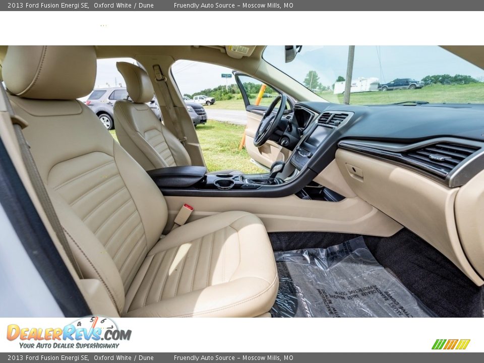 Front Seat of 2013 Ford Fusion Energi SE Photo #29