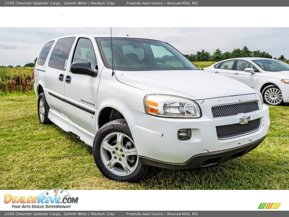 Front 3/4 View of 2008 Chevrolet Uplander Cargo Photo #1