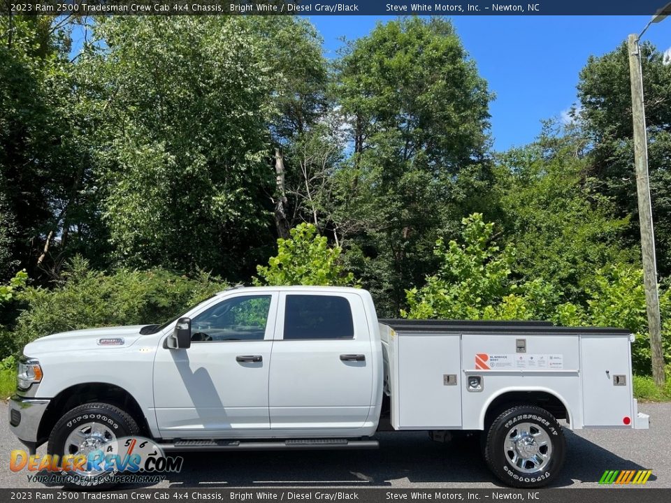 2023 Ram 2500 Tradesman Crew Cab 4x4 Chassis Bright White / Diesel Gray/Black Photo #1