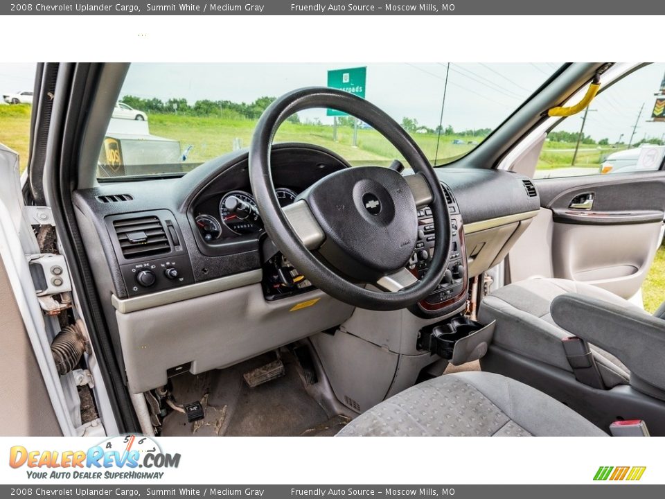 Medium Gray Interior - 2008 Chevrolet Uplander Cargo Photo #19