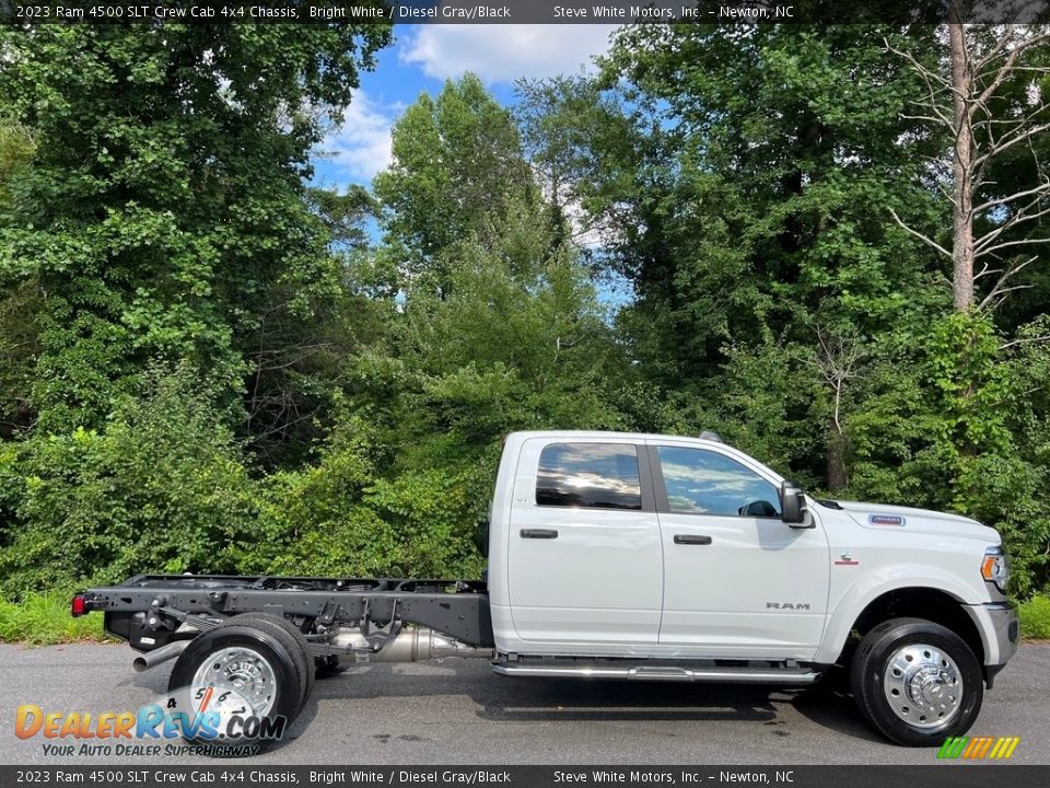 Bright White 2023 Ram 4500 SLT Crew Cab 4x4 Chassis Photo #5