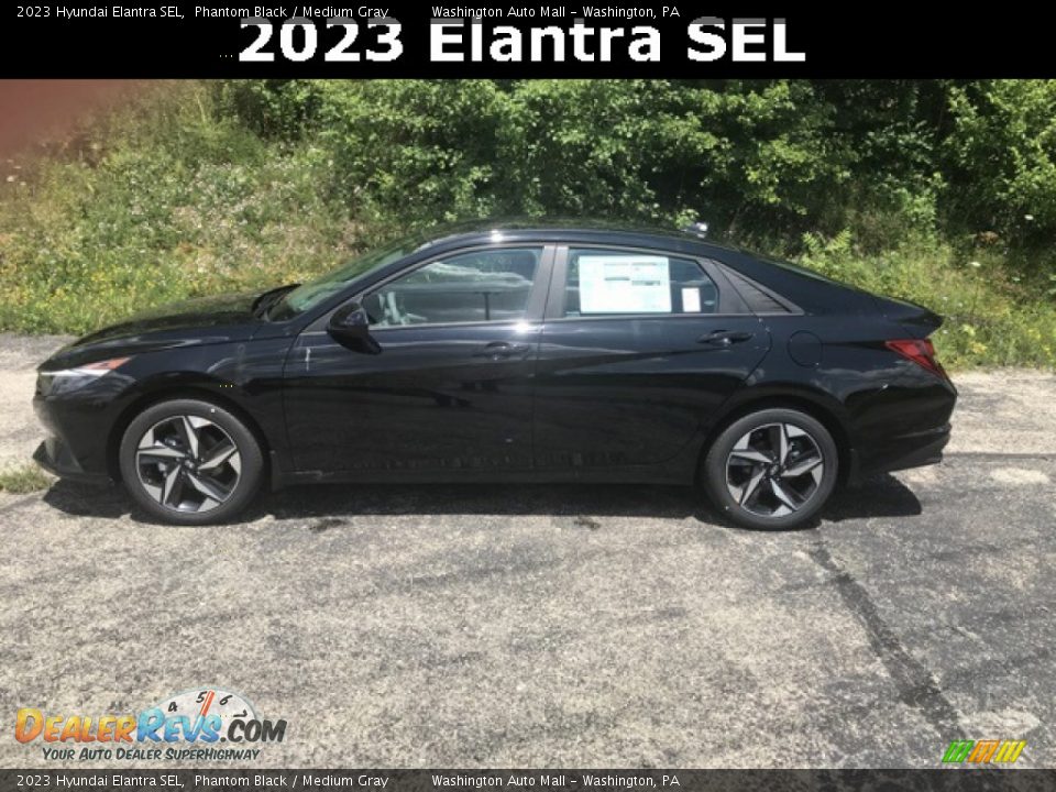 2023 Hyundai Elantra SEL Phantom Black / Medium Gray Photo #2