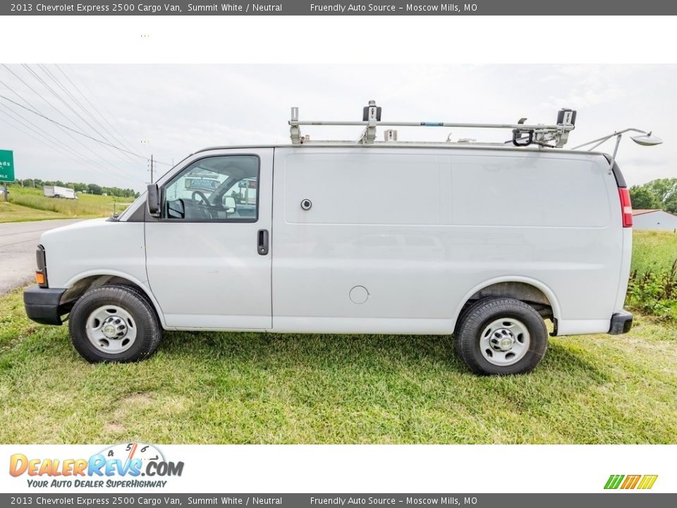 2013 Chevrolet Express 2500 Cargo Van Summit White / Neutral Photo #7