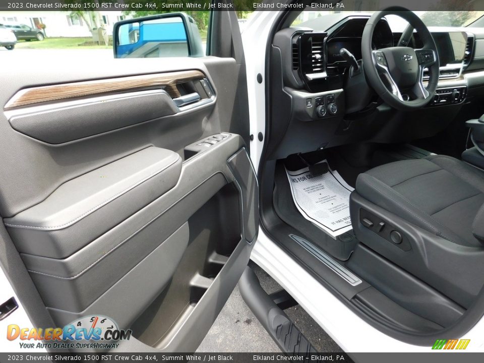 Front Seat of 2023 Chevrolet Silverado 1500 RST Crew Cab 4x4 Photo #18