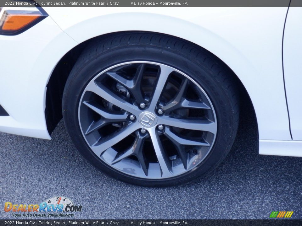 2022 Honda Civic Touring Sedan Wheel Photo #4