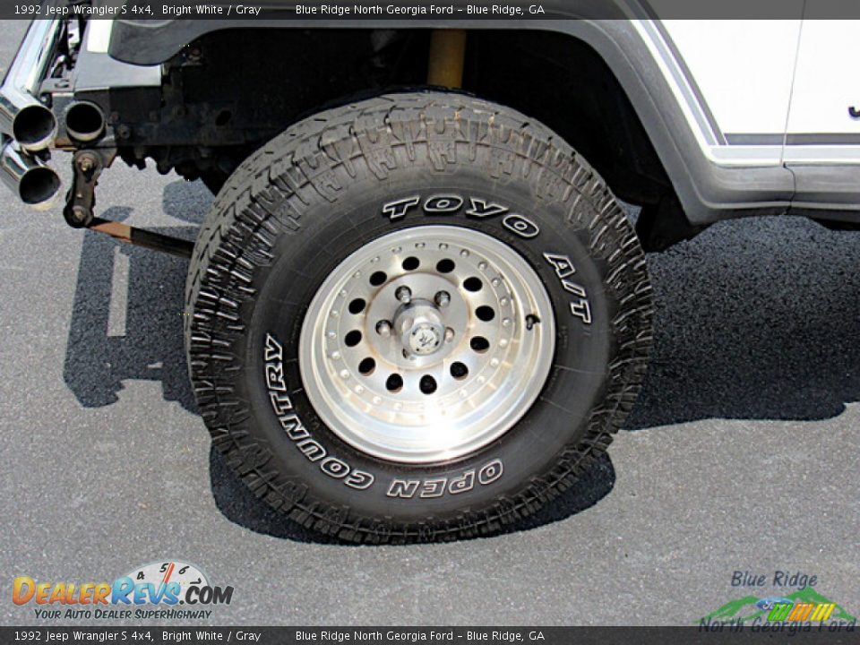 1992 Jeep Wrangler S 4x4 Bright White / Gray Photo #9