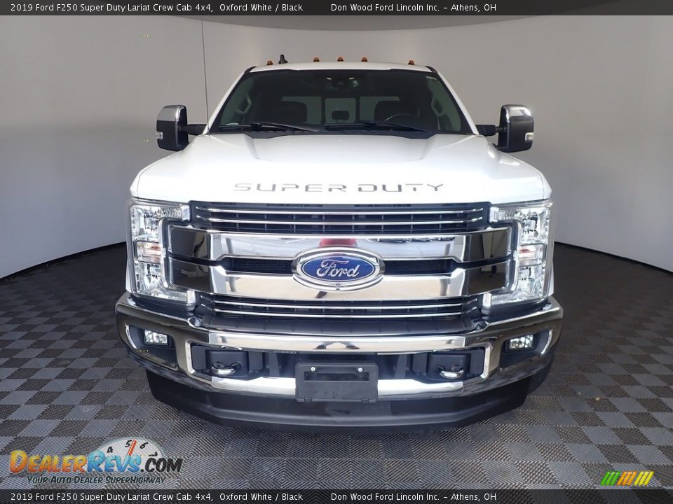 2019 Ford F250 Super Duty Lariat Crew Cab 4x4 Oxford White / Black Photo #4