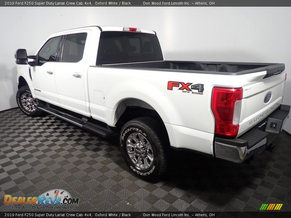 2019 Ford F250 Super Duty Lariat Crew Cab 4x4 Oxford White / Black Photo #10