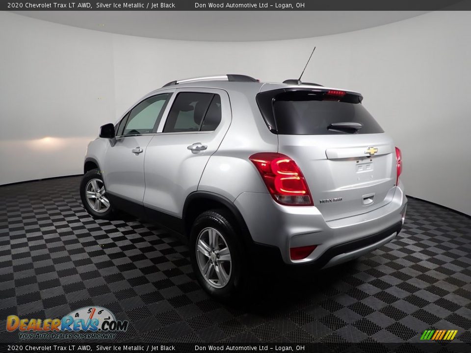 2020 Chevrolet Trax LT AWD Silver Ice Metallic / Jet Black Photo #6
