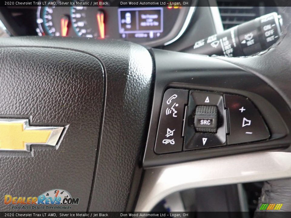 2020 Chevrolet Trax LT AWD Silver Ice Metallic / Jet Black Photo #17