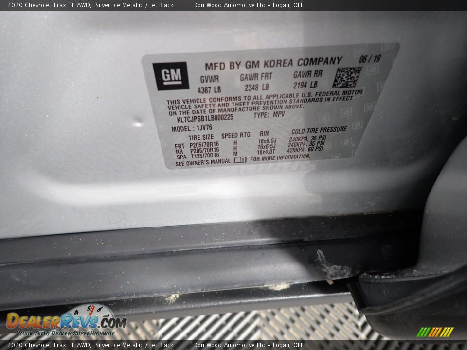 2020 Chevrolet Trax LT AWD Silver Ice Metallic / Jet Black Photo #30