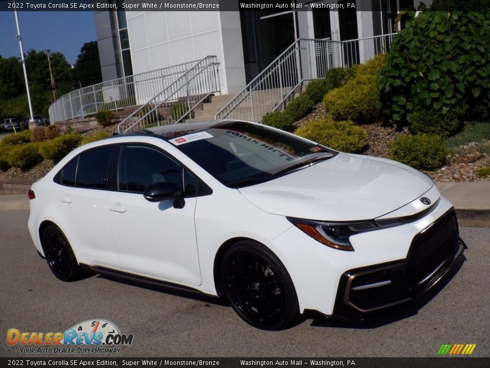 Front 3/4 View of 2022 Toyota Corolla SE Apex Edition Photo #1