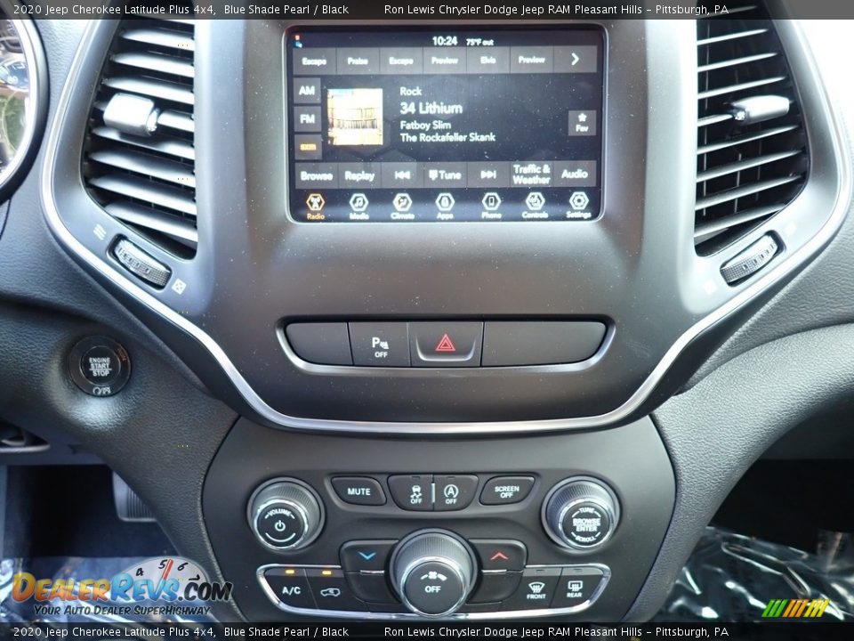 Controls of 2020 Jeep Cherokee Latitude Plus 4x4 Photo #19