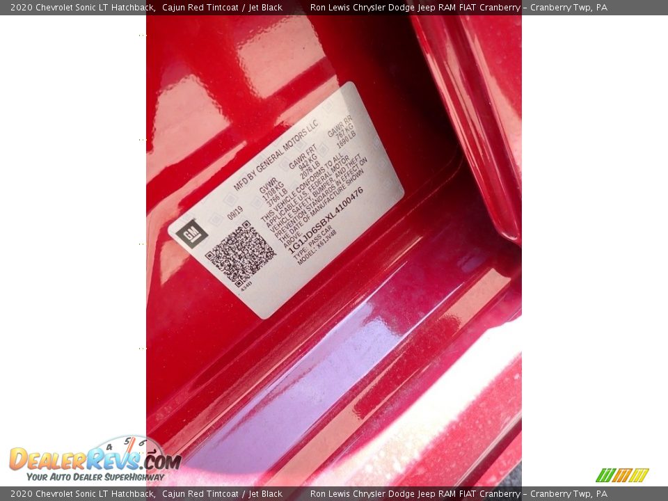 2020 Chevrolet Sonic LT Hatchback Cajun Red Tintcoat / Jet Black Photo #20