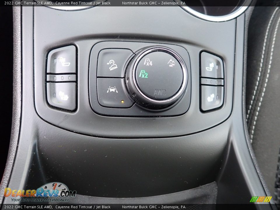 Controls of 2022 GMC Terrain SLE AWD Photo #24