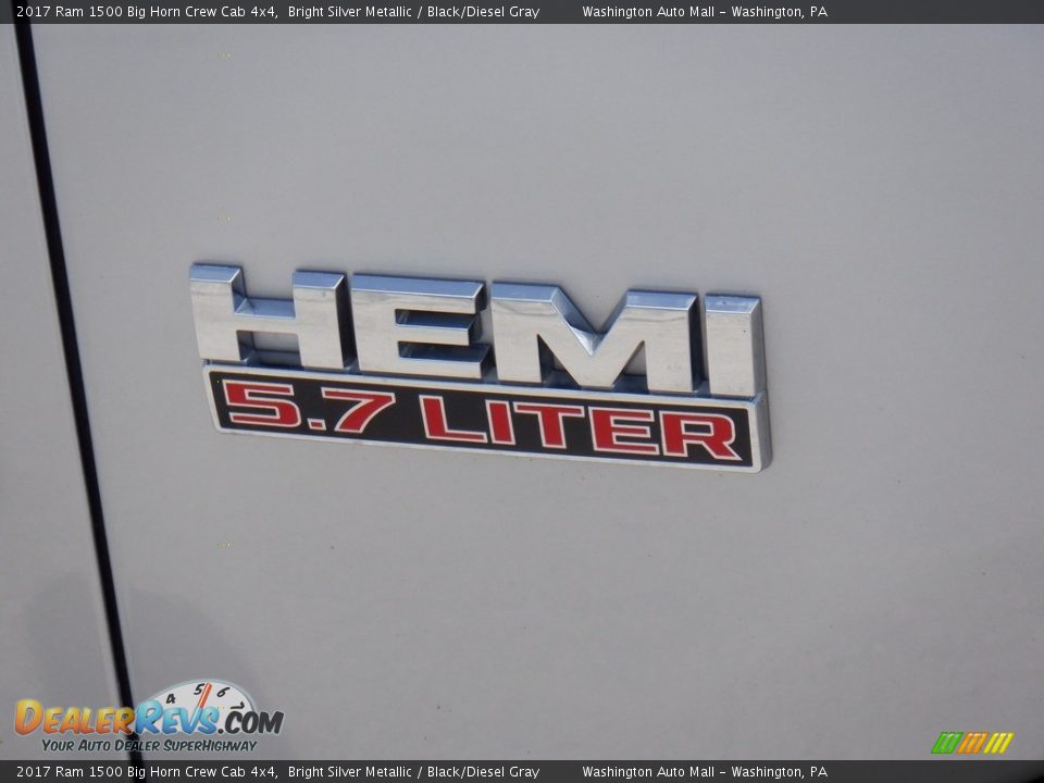 2017 Ram 1500 Big Horn Crew Cab 4x4 Bright Silver Metallic / Black/Diesel Gray Photo #3