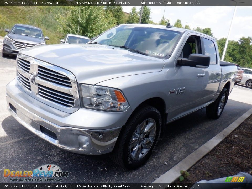 2017 Ram 1500 Big Horn Crew Cab 4x4 Bright Silver Metallic / Black/Diesel Gray Photo #7