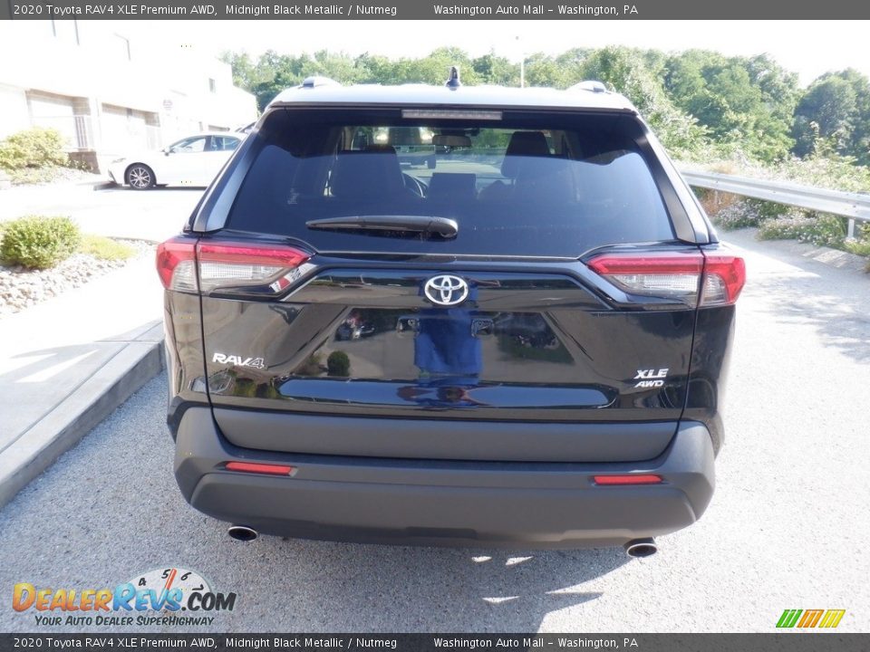 2020 Toyota RAV4 XLE Premium AWD Midnight Black Metallic / Nutmeg Photo #16