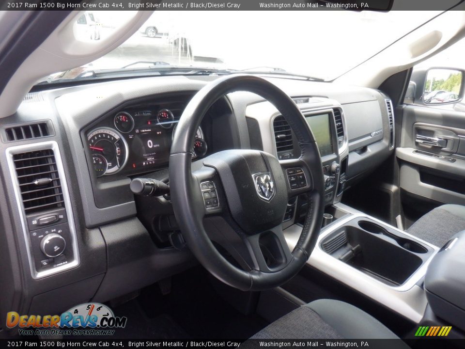 2017 Ram 1500 Big Horn Crew Cab 4x4 Bright Silver Metallic / Black/Diesel Gray Photo #16