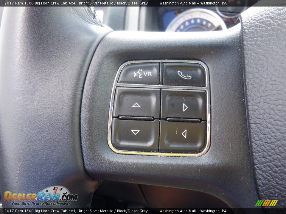 2017 Ram 1500 Big Horn Crew Cab 4x4 Bright Silver Metallic / Black/Diesel Gray Photo #29