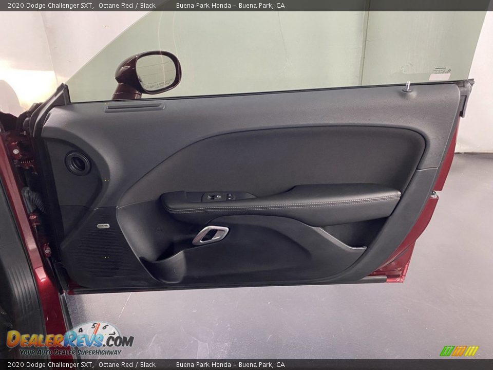 Door Panel of 2020 Dodge Challenger SXT Photo #30