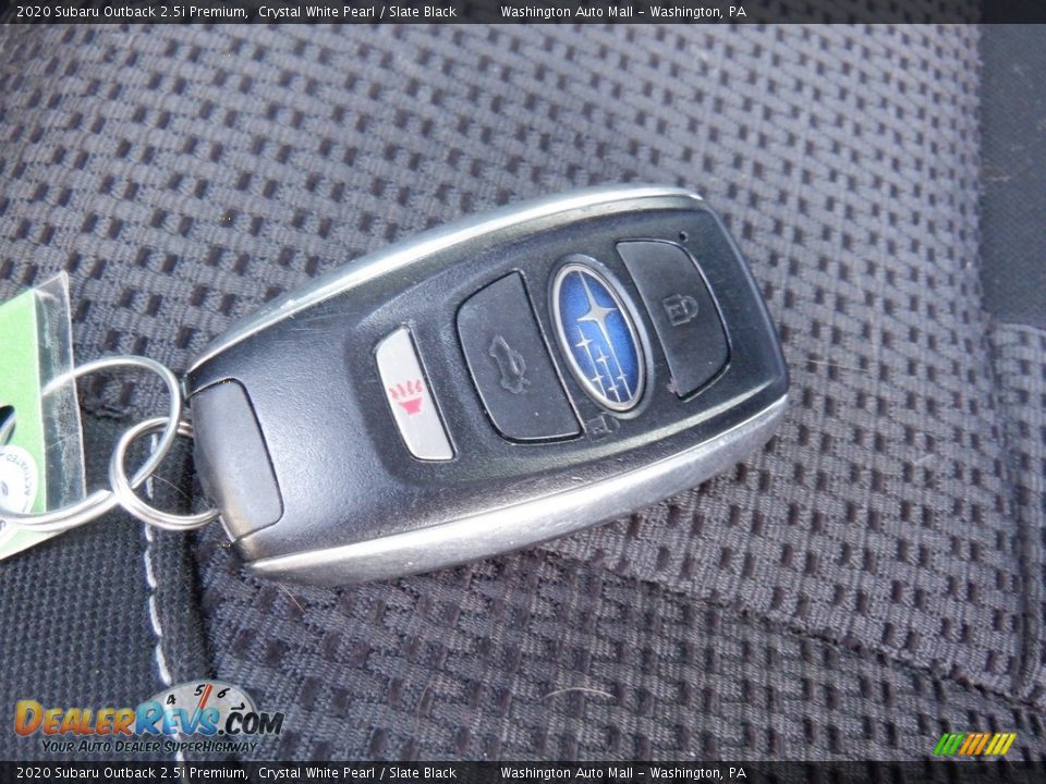 2020 Subaru Outback 2.5i Premium Crystal White Pearl / Slate Black Photo #32