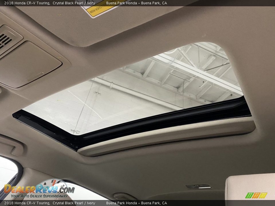 Sunroof of 2018 Honda CR-V Touring Photo #28