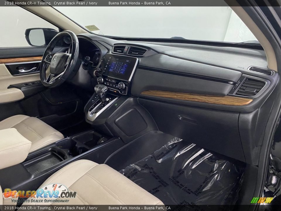Dashboard of 2018 Honda CR-V Touring Photo #36