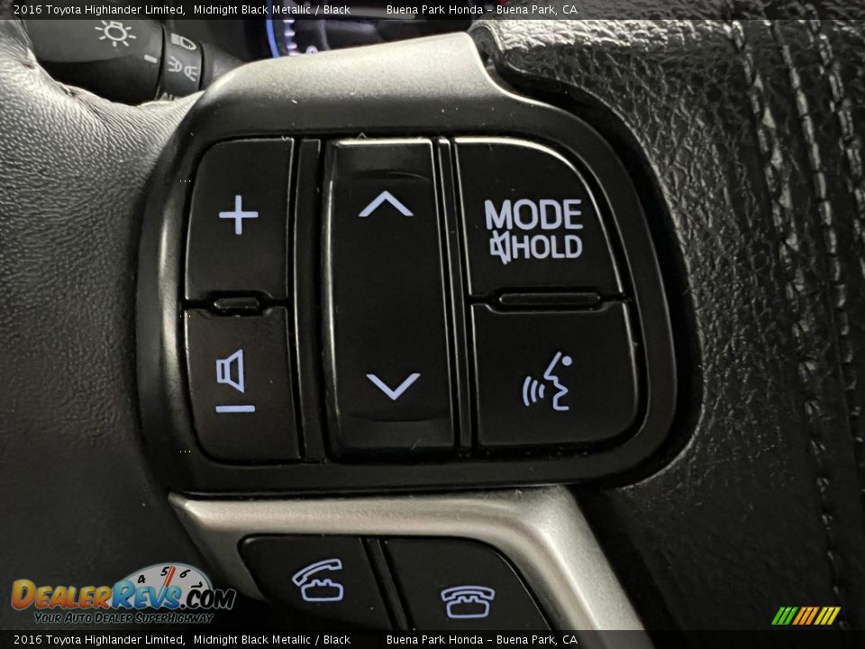 2016 Toyota Highlander Limited Steering Wheel Photo #17