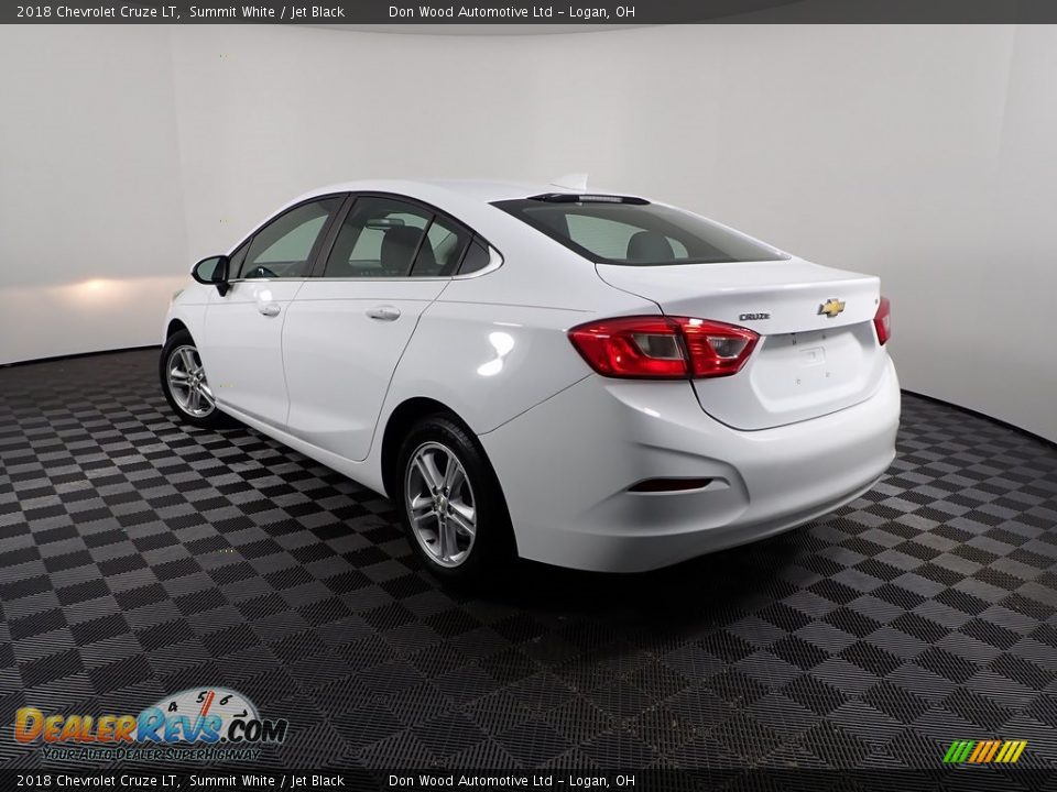 2018 Chevrolet Cruze LT Summit White / Jet Black Photo #7