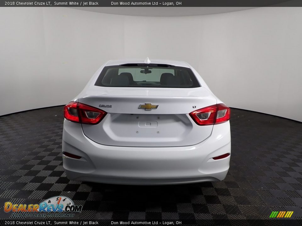 2018 Chevrolet Cruze LT Summit White / Jet Black Photo #8