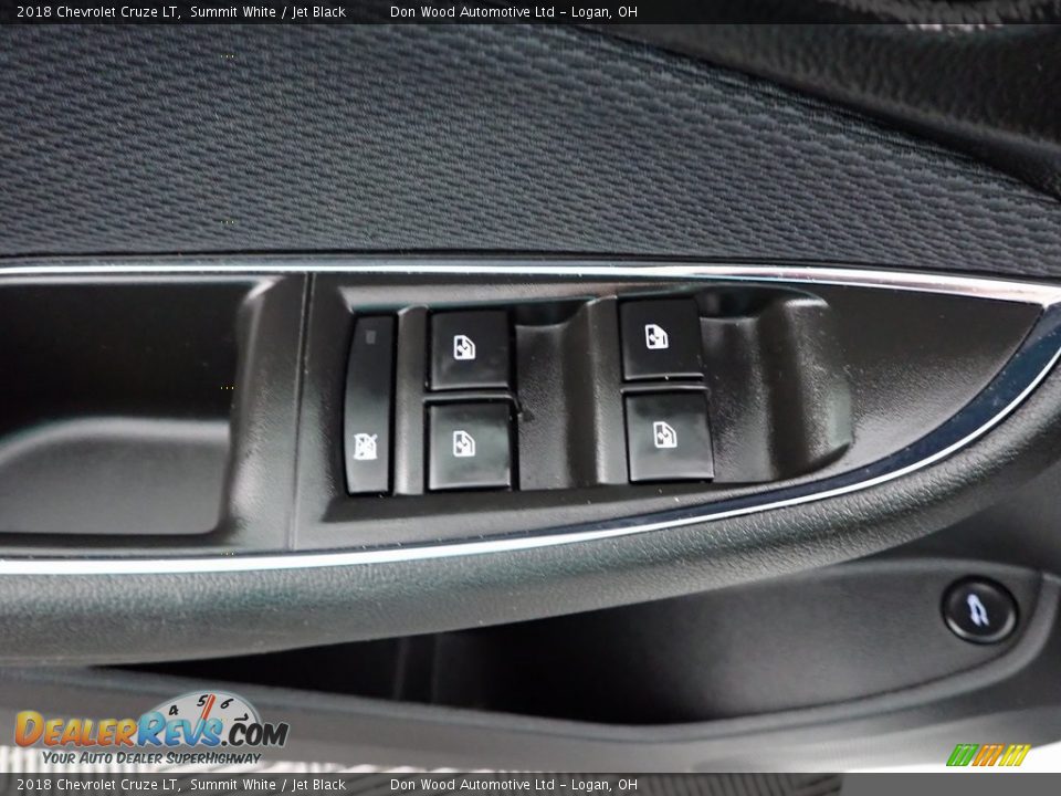 2018 Chevrolet Cruze LT Summit White / Jet Black Photo #13