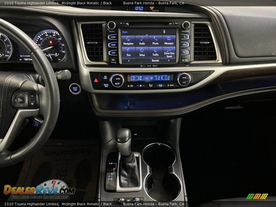 Controls of 2016 Toyota Highlander Limited Photo #23