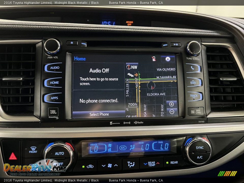 Controls of 2016 Toyota Highlander Limited Photo #25