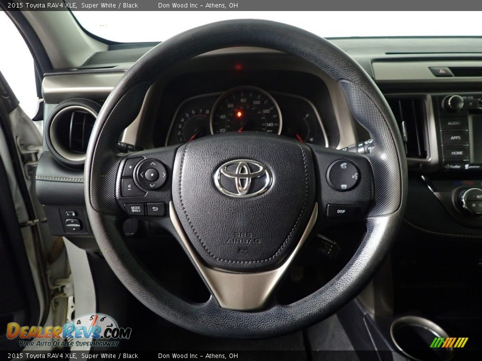 2015 Toyota RAV4 XLE Super White / Black Photo #23