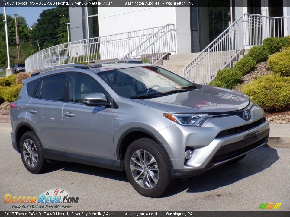 2017 Toyota RAV4 XLE AWD Hybrid Silver Sky Metallic / Ash Photo #1