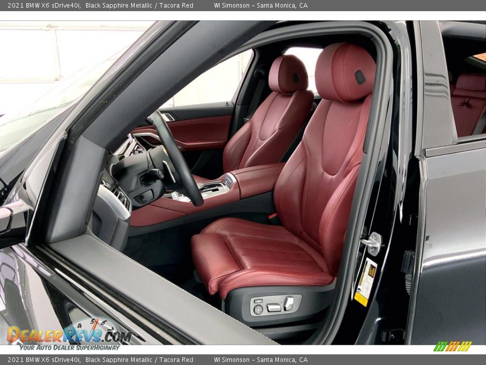 Front Seat of 2021 BMW X6 sDrive40i Photo #18