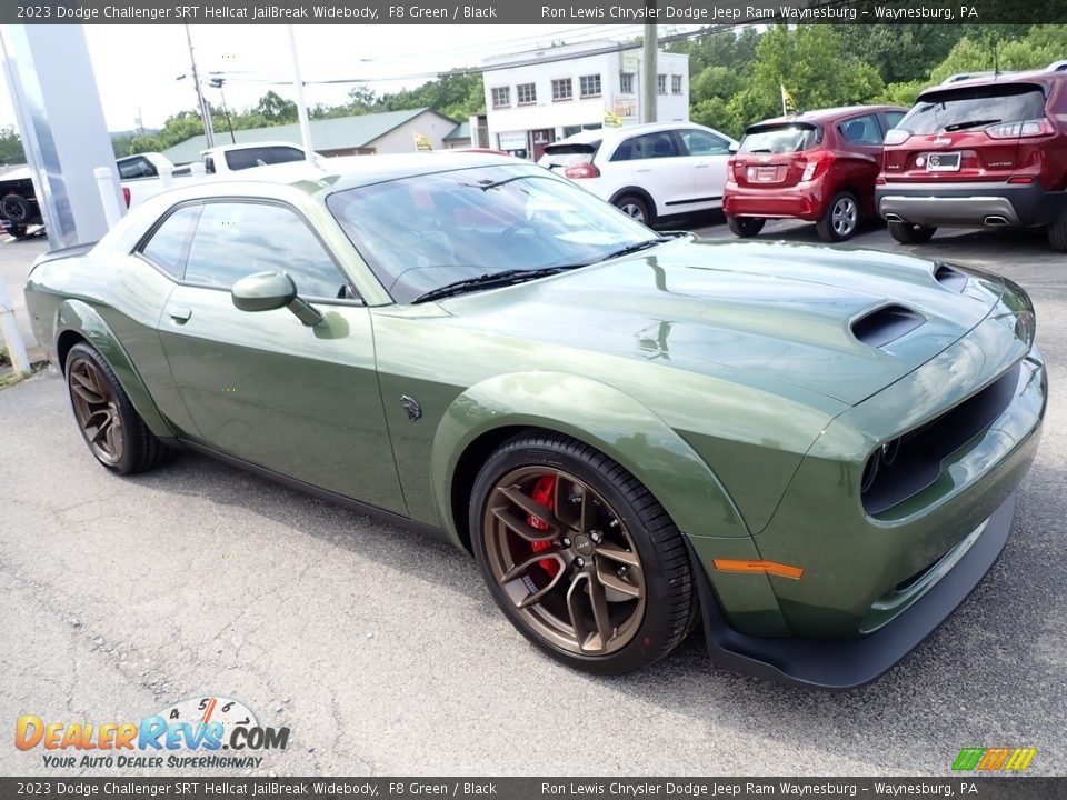 Front 3/4 View of 2023 Dodge Challenger SRT Hellcat JailBreak Widebody Photo #8