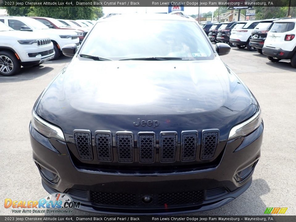 2023 Jeep Cherokee Altitude Lux 4x4 Diamond Black Crystal Pearl / Black Photo #9