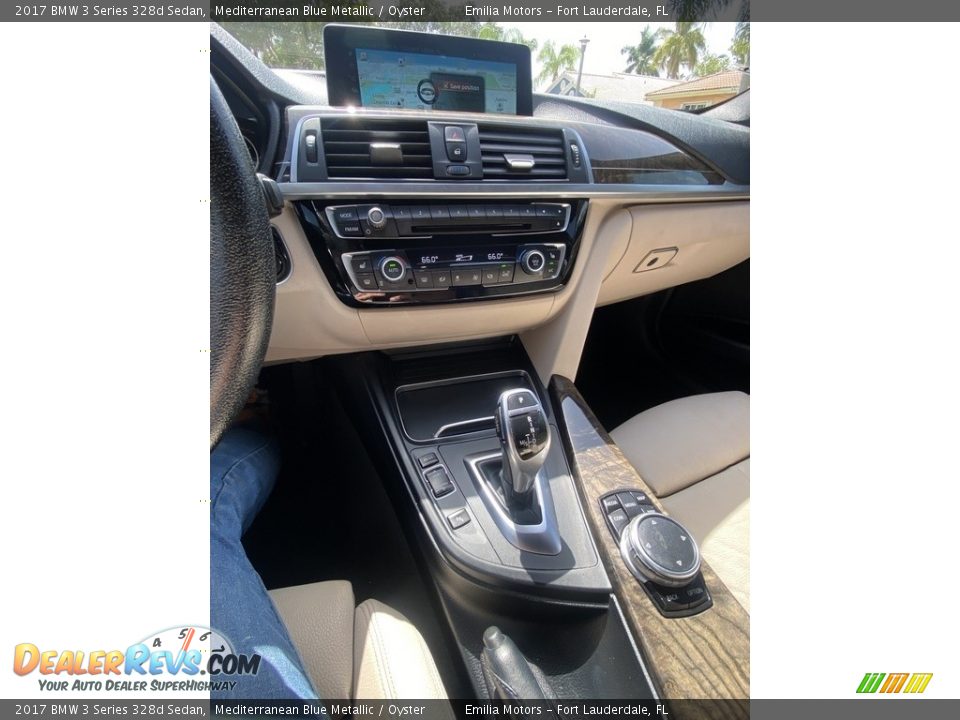Controls of 2017 BMW 3 Series 328d Sedan Photo #18